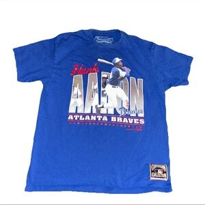 Hank Aaron Mitchell & Ness Breaks HR Record T-Shirt Size: Large